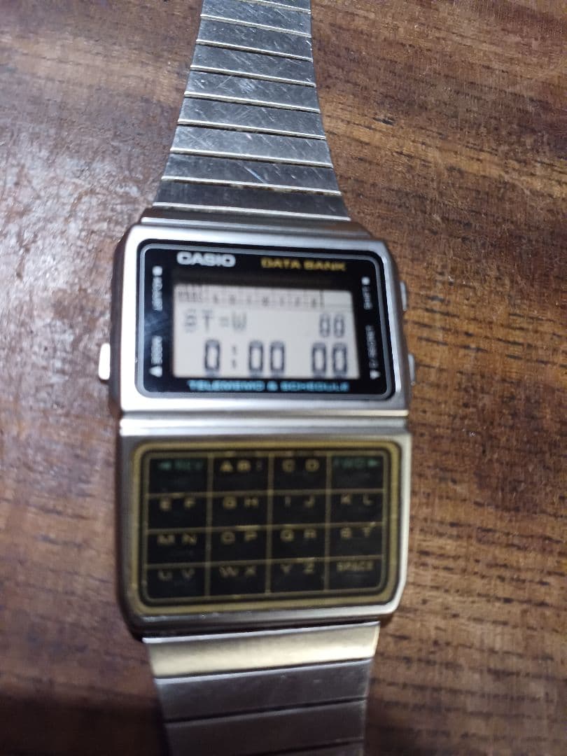 CASIO DBC-610 Digital Men's Watch — Japanese