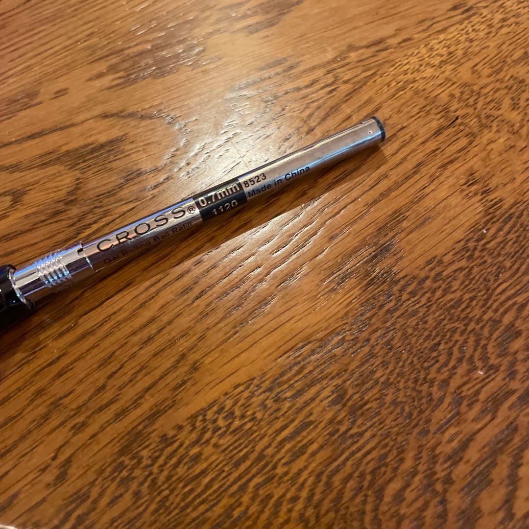 Cross No. 21 ballpoint pen with oil-based ink in single color, unused condition with slight scratches