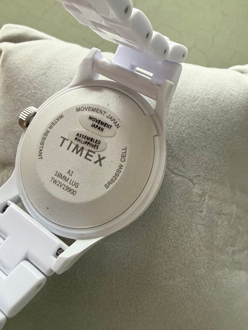 TIMEX TW2V19900 Quartz Men's Watch — Japanese