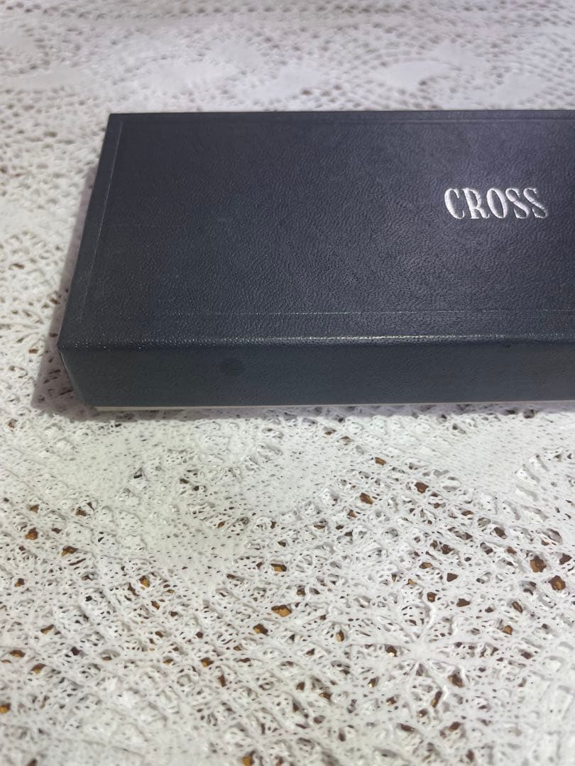 CROSS ballpoint pen 2-piece set in silver and gold chrome finish with 0.5mm pen tip