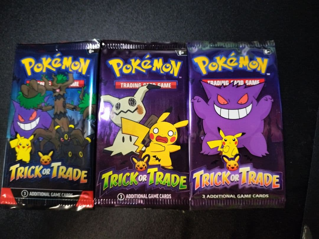 Pokemon Trade or Trick Pokémon Card Set Pack — Japanese