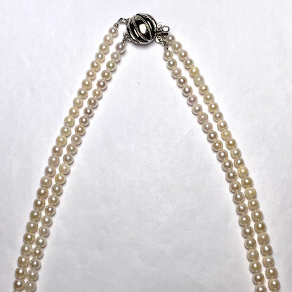 Akoya pearl double strand necklace with two rows of 3.5-4.0mm pearls, inner length 42cm, outer length 44cm