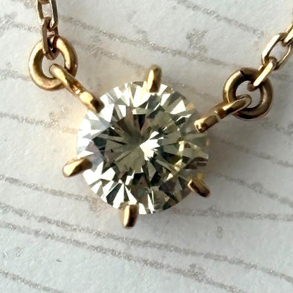 Mikimoto 084 necklace in K18 gold with a single 0.66ct diamond pendant weighing 10.2 grams