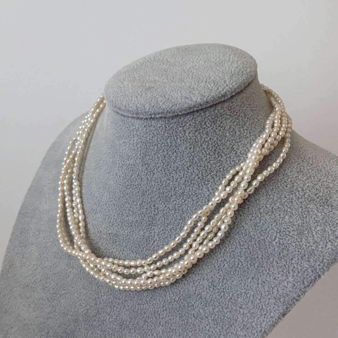 429 Tassaki K18 5-String Pearl Necklace with round pearls and 41 cm gold chain