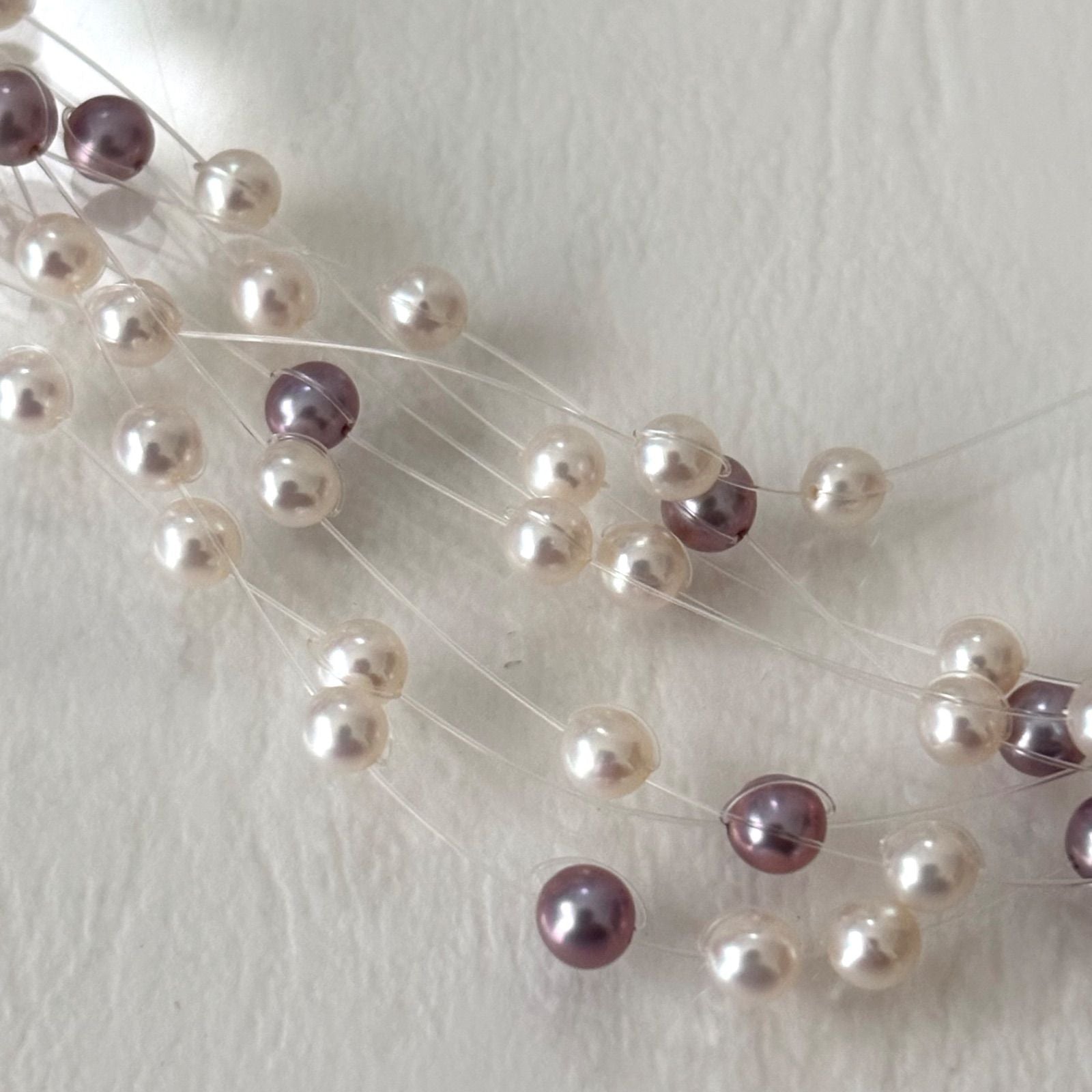 250Tasaki K18 8-row pearl necklace with white and purple pearls, 43 cm long