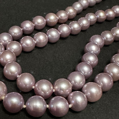 Tasaki purple pearl necklace with silver chain featuring 7.0-8.1mm pearls measuring 95cm in length