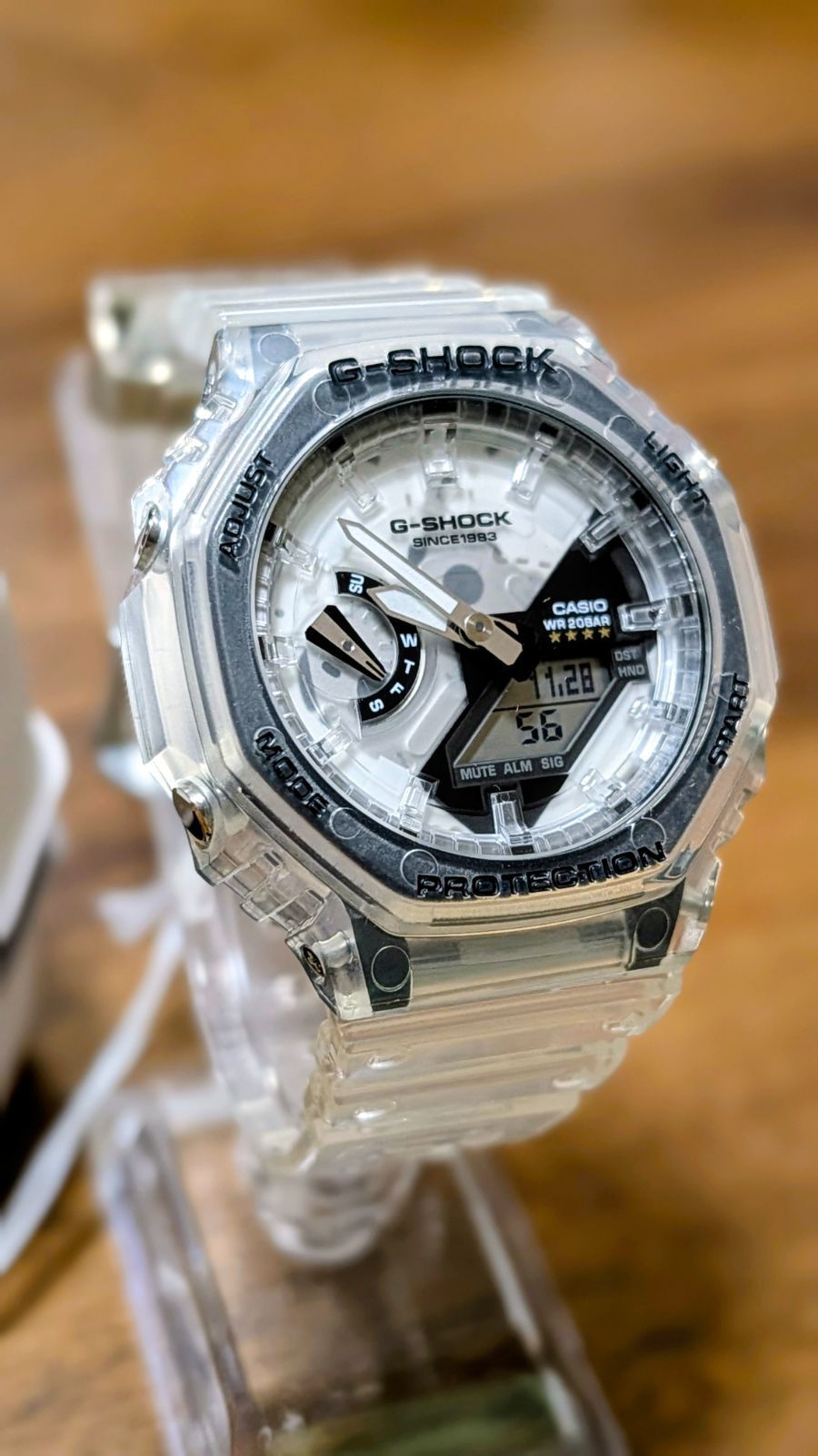 CASIO GA-2140RX Analog Men's Watch — Japanese