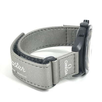 swatch SO33A100 Quartz Men's — Japanese