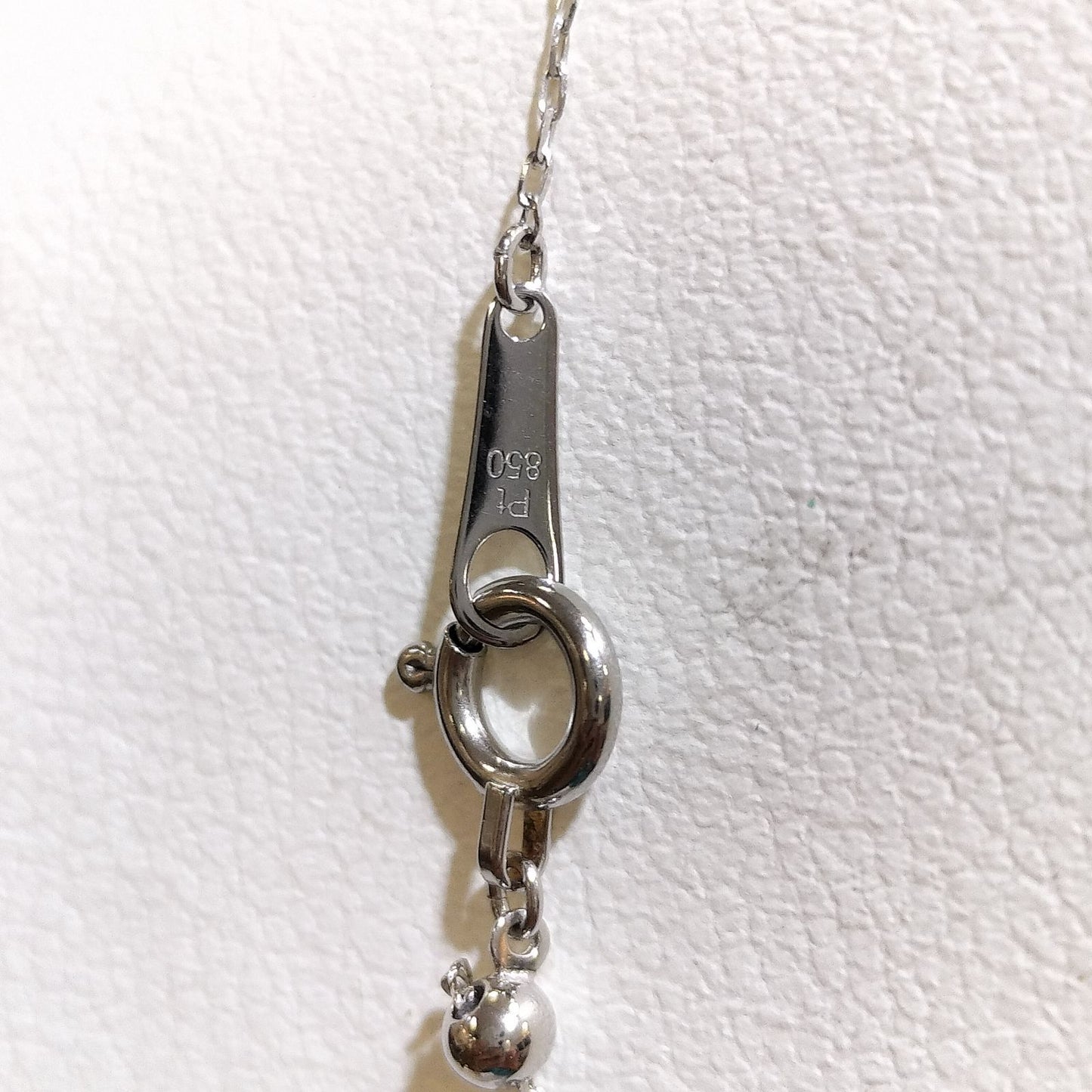 Limited Pt900/850 Akoya Pearl Pendant Necklace with 8mm pearl and 0.07 ct diamond on Pt850 chain