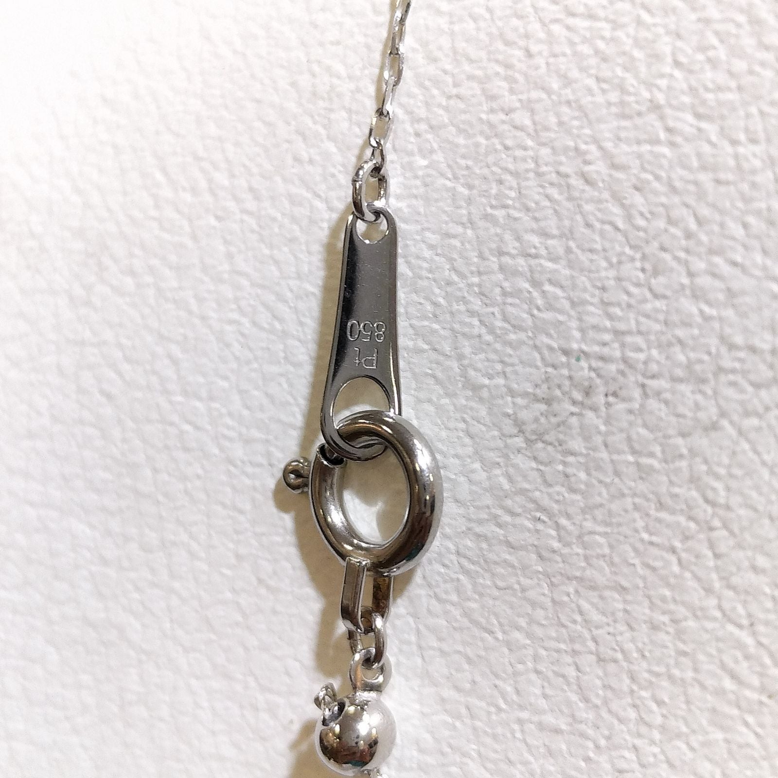 Limited Pt900/850 Akoya Pearl Pendant Necklace with 8mm pearl and 0.07 ct diamond on Pt850 chain