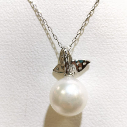 Limited Pt900/850 Akoya Pearl Pendant Necklace with 8mm pearl and 0.07 ct diamond on Pt850 chain
