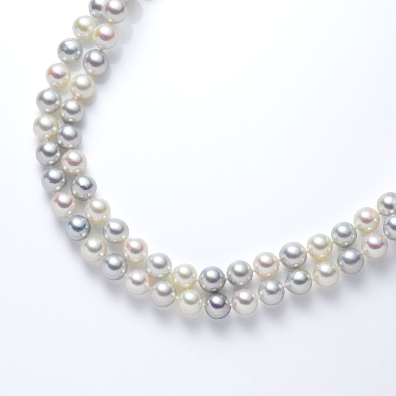 Multicolor Akoya cultured pearl necklace with 7-7.5mm pearls and silver clasp, 90cm long