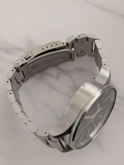 NIXON Series Quartz Men's Watch — Japanese