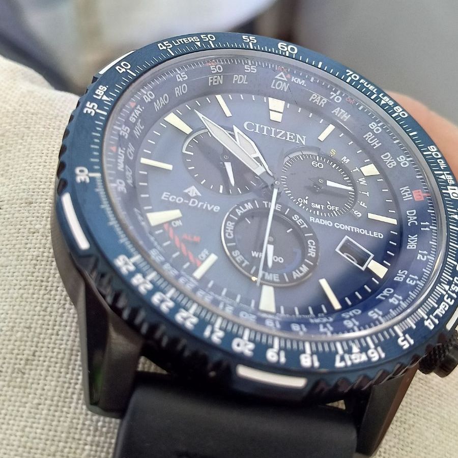Citizen Promaster SKY CB5006-02L blue dial pilot watch in used condition