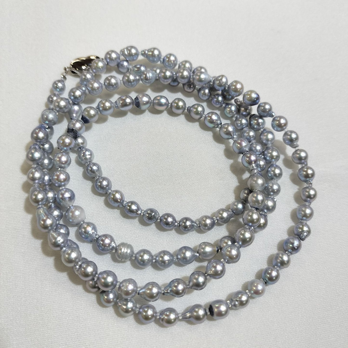 B-Grade Akoya Pearl Troll Necklace featuring 5mm pearls on a 92cm length chain with simple packaging