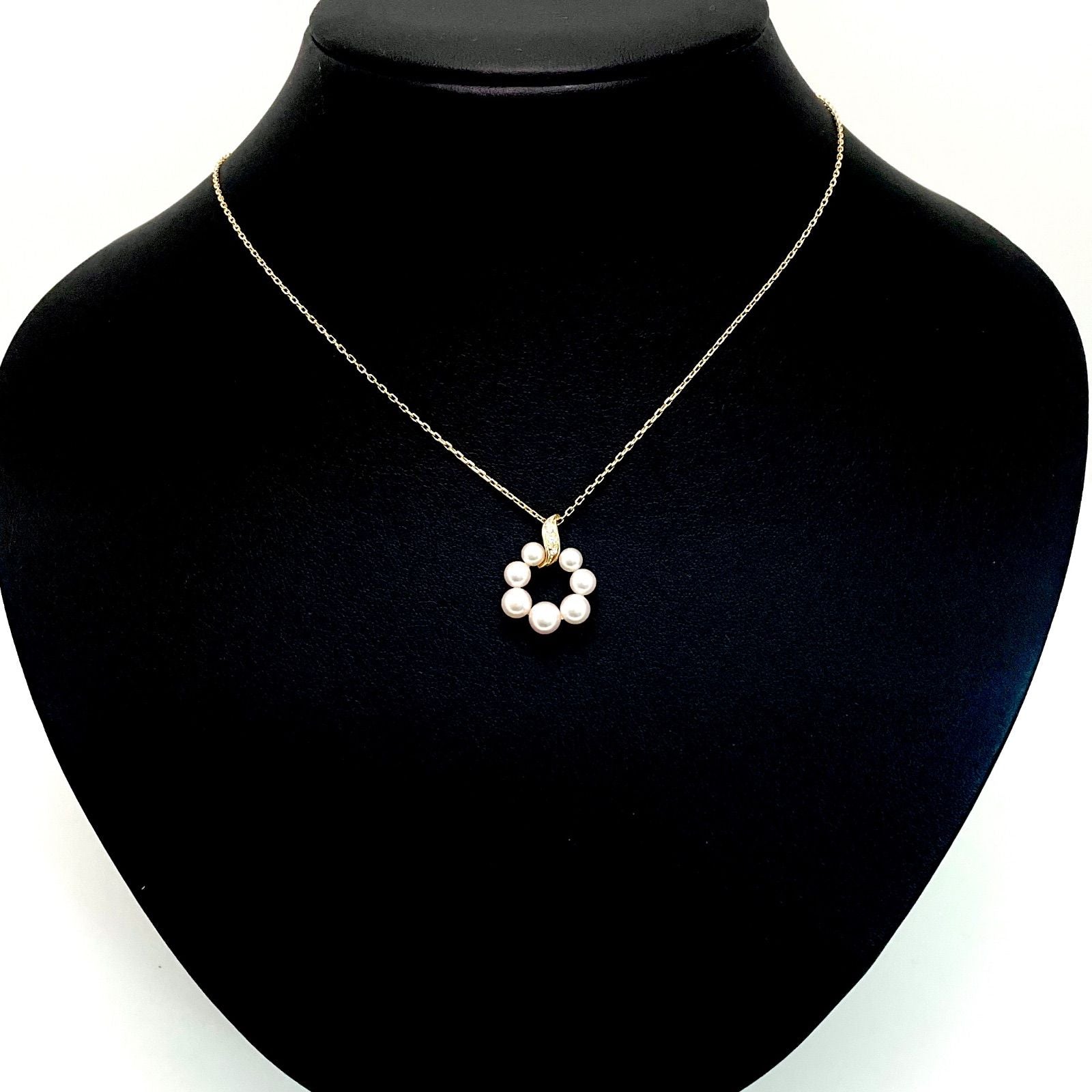 MIKIMOTO pearl and diamond necklace with 4.0-5.5mm pearls on a 40cm K18YG gold chain