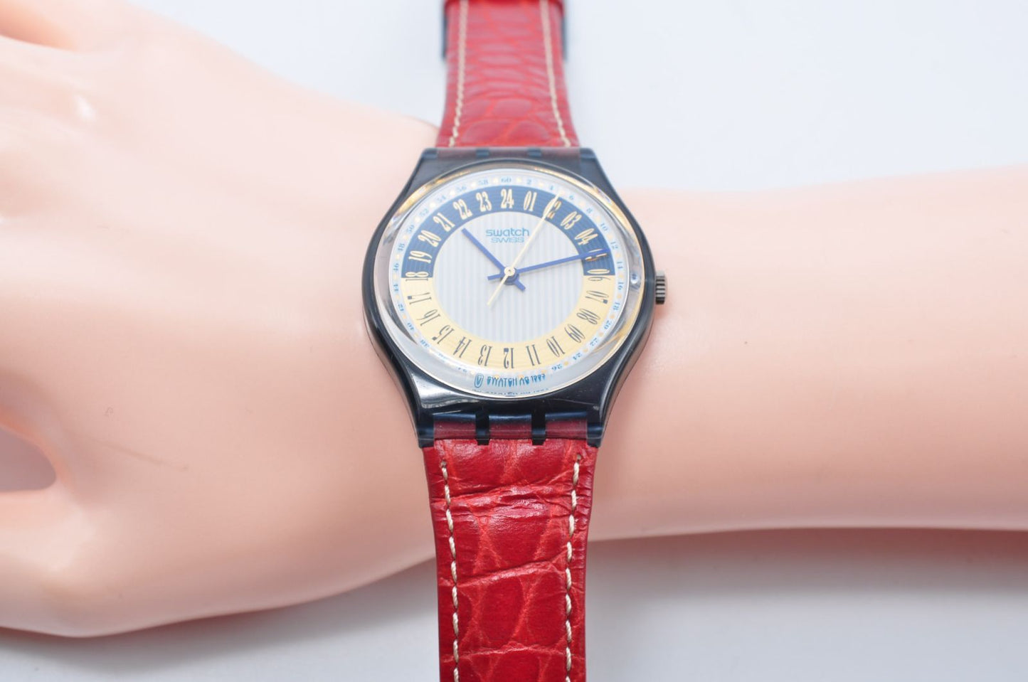 swatch GM119 Quartz Men's — Japanese