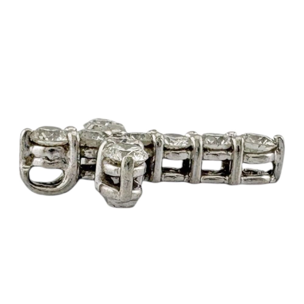 Kuro pendant top made of Pt900 platinum adorned with 0.48 carat diamonds by TASAKI, used