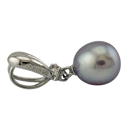 Tasaki 18K white gold pendant top with pearl and small diamond on silver chain