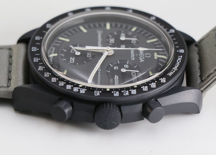 swatch SO33A100 Quartz Men's — Japanese