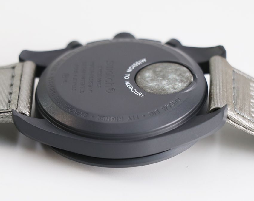 swatch SO33A100 Quartz Men's — Japanese