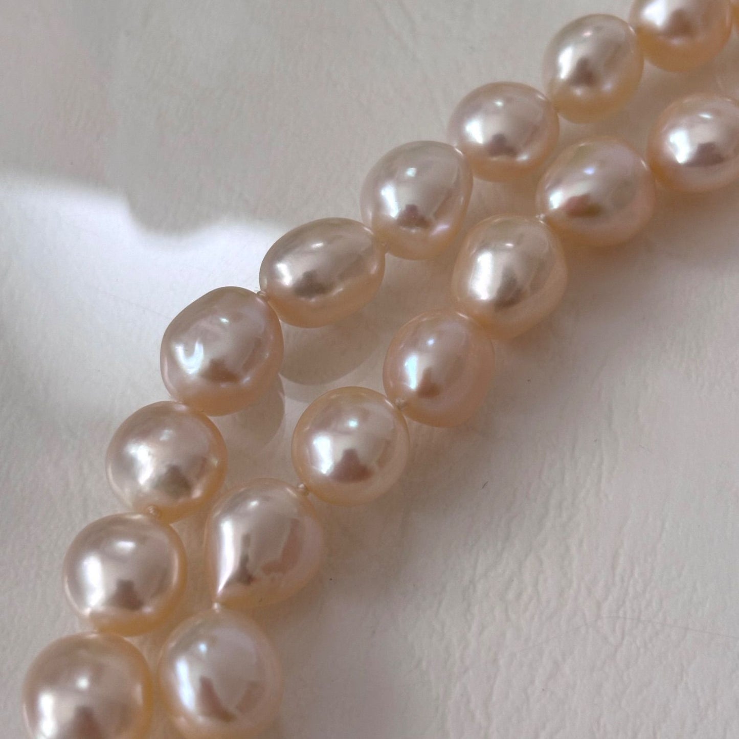 263 Tasaki K18 Baroque Pearl Necklace with 91.5 cm length showcasing irregularly shaped pearls and gold chain
