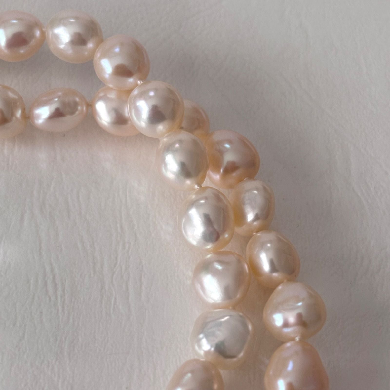 263 Tasaki K18 Baroque Pearl Necklace with 91.5 cm length showcasing irregularly shaped pearls and gold chain