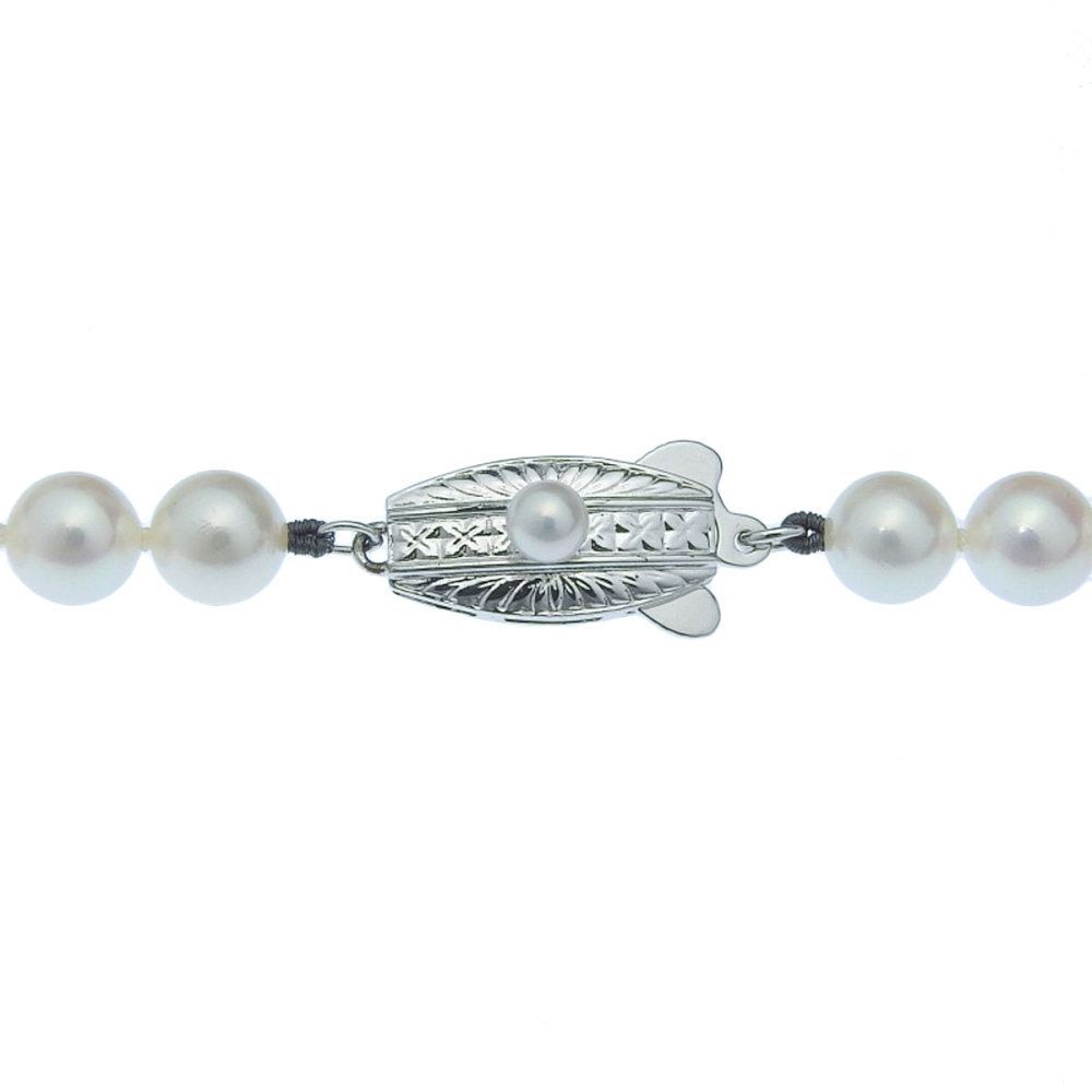 Mikimoto 6.5mm Akoya pearl necklace 39cm length with silver clasp, used condition
