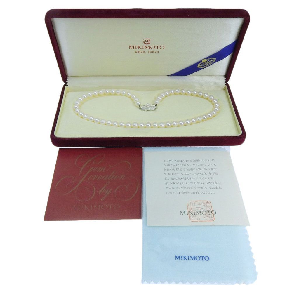 Mikimoto 6.5mm Akoya pearl necklace 39cm length with silver clasp, used condition