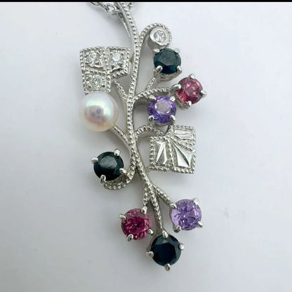 Mikimoto Akoya pearl necklace featuring amethyst, onyx, and tourmaline gemstones with 42cm chain length