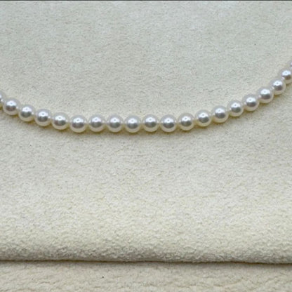 Mikimoto Baby Pearl Necklace with white pearls and K18 gold clasp, 41 cm length, simple elegant design