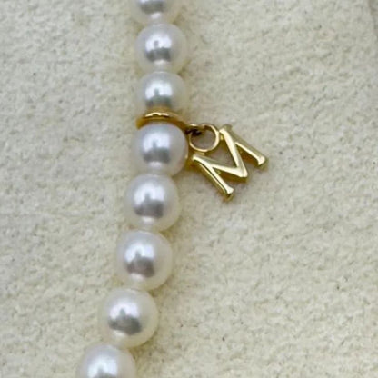 Mikimoto Baby Pearl Necklace with white pearls and K18 gold clasp, 41 cm length, simple elegant design