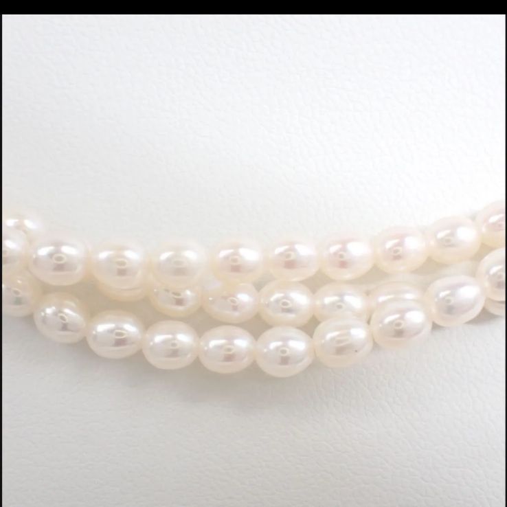 Mikimoto 3WAY 3-row silver necklace and bracelet featuring 4mm freshwater pearls