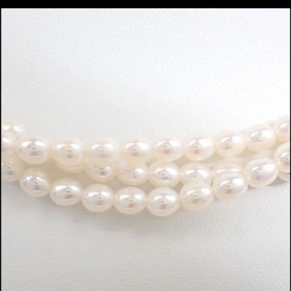 Mikimoto 3WAY 3-row silver necklace and bracelet featuring 4mm freshwater pearls