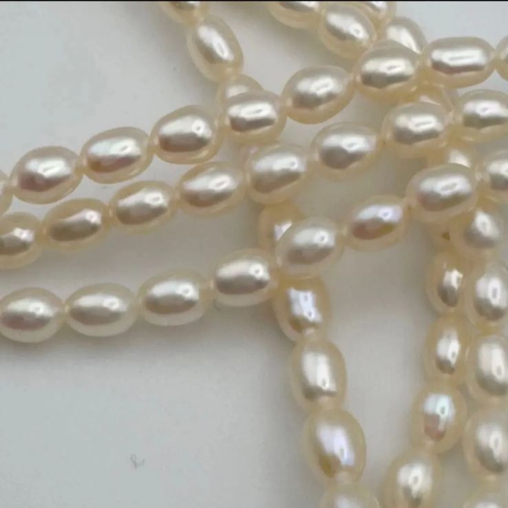 Mikimoto 3WAY 3-row silver necklace and bracelet featuring 4mm freshwater pearls