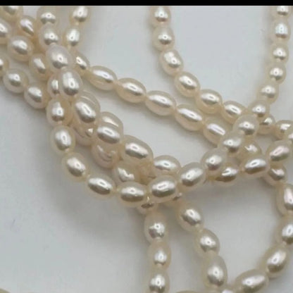 Mikimoto 3WAY 3-row silver necklace and bracelet featuring 4mm freshwater pearls