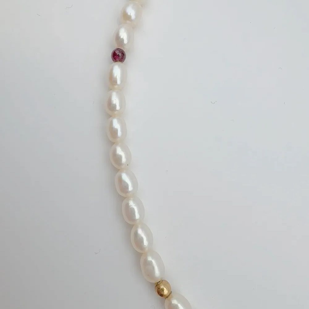 Tasaki pearl necklace with 4mm pearls, ruby gemstones, and K18 gold chain, 37cm length