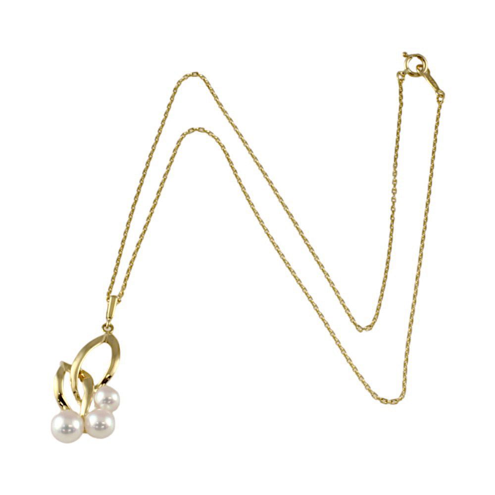 Mikimoto ladies necklace featuring an 18K yellow gold chain and a single Akoya pearl pendant weighing 4 grams