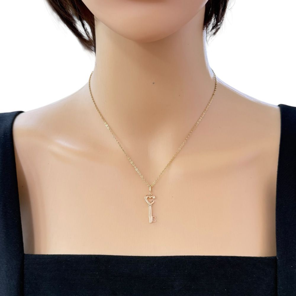 Mikimoto 18K pink gold pendant top for ladies in key heart design