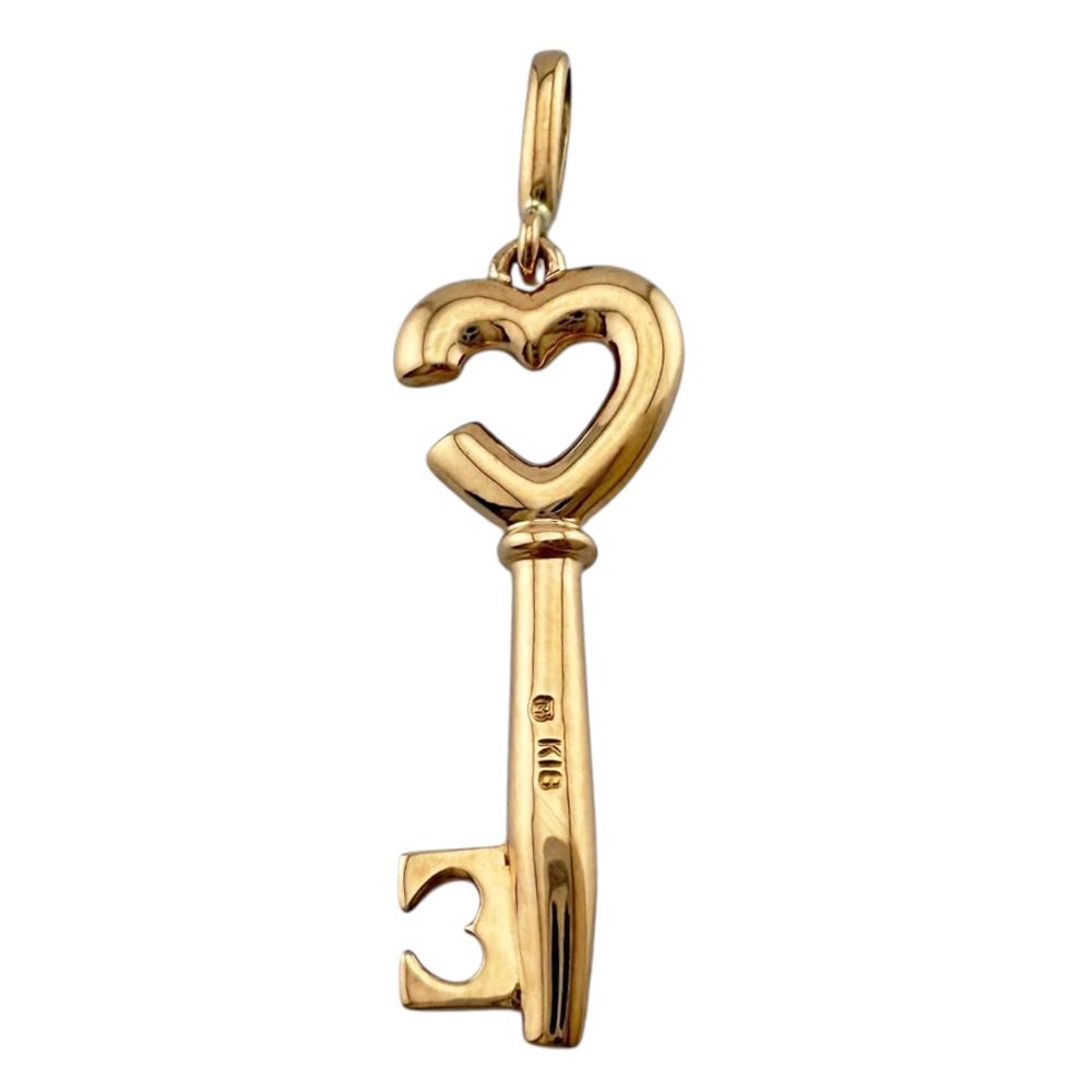 Mikimoto 18K pink gold pendant top for ladies in key heart design
