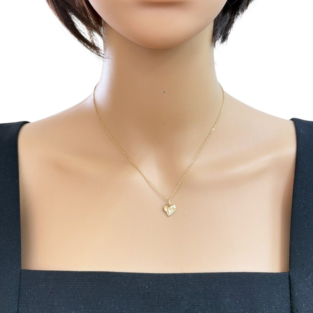 Mikimoto ladies 18K yellow gold elephant necklace weighing 2.8g made in Japan