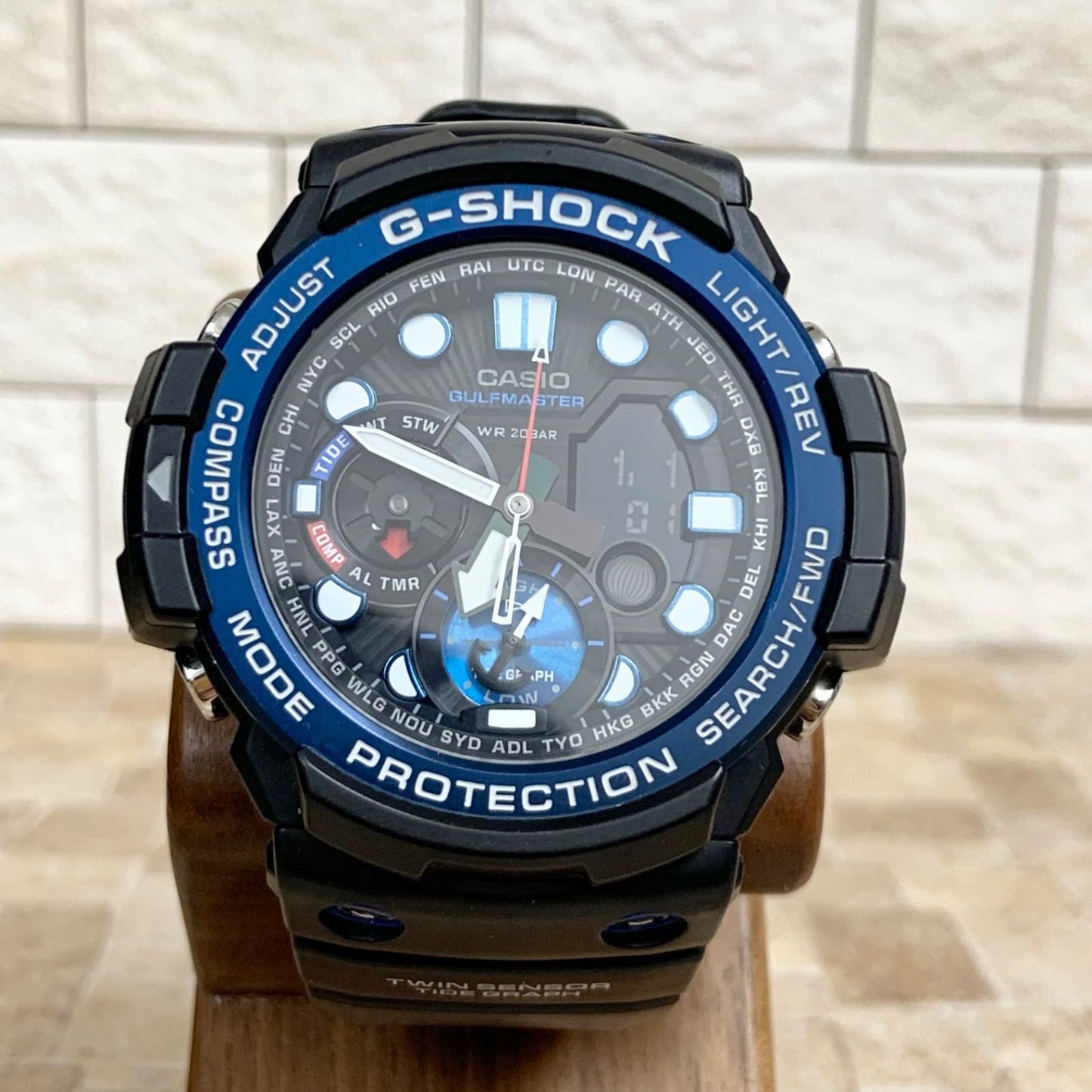 CASIO GN-1000-1AJF Quartz Men's Watch — Japanese