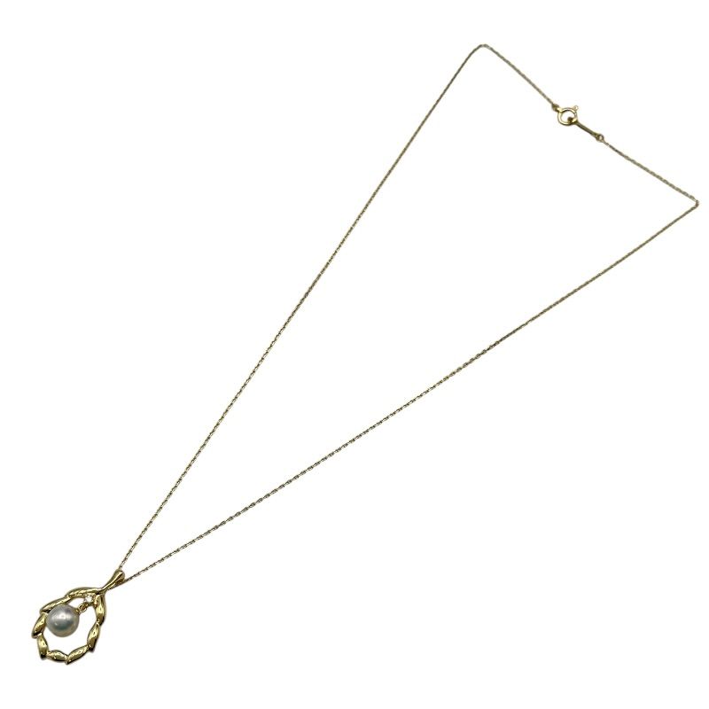 Mikimoto K18 gold ladies necklace with pearl and diamond stones, 23.3 mm length and 15.2 mm width