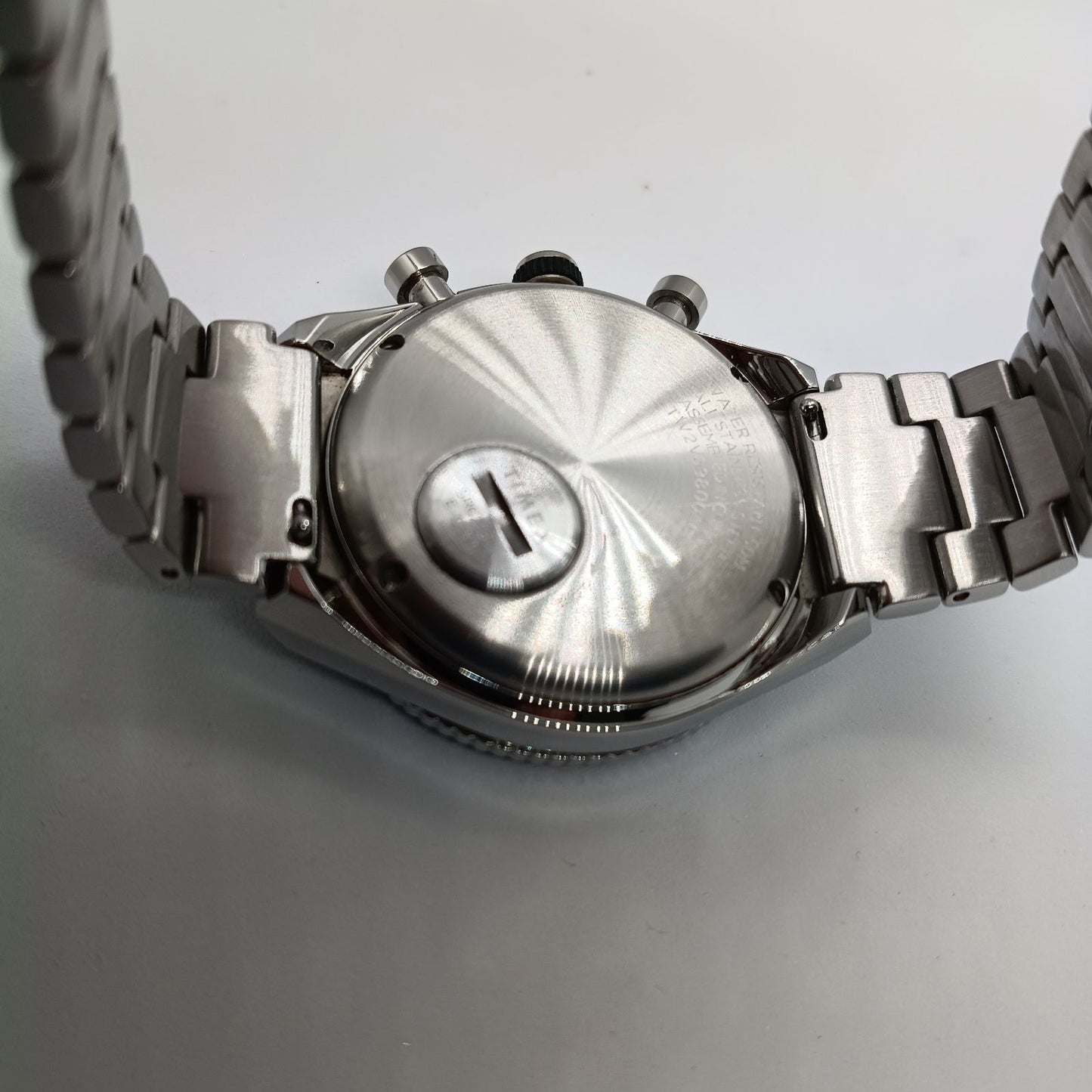TIMEX TW2V69800 Quartz Men's Watch — Japanese