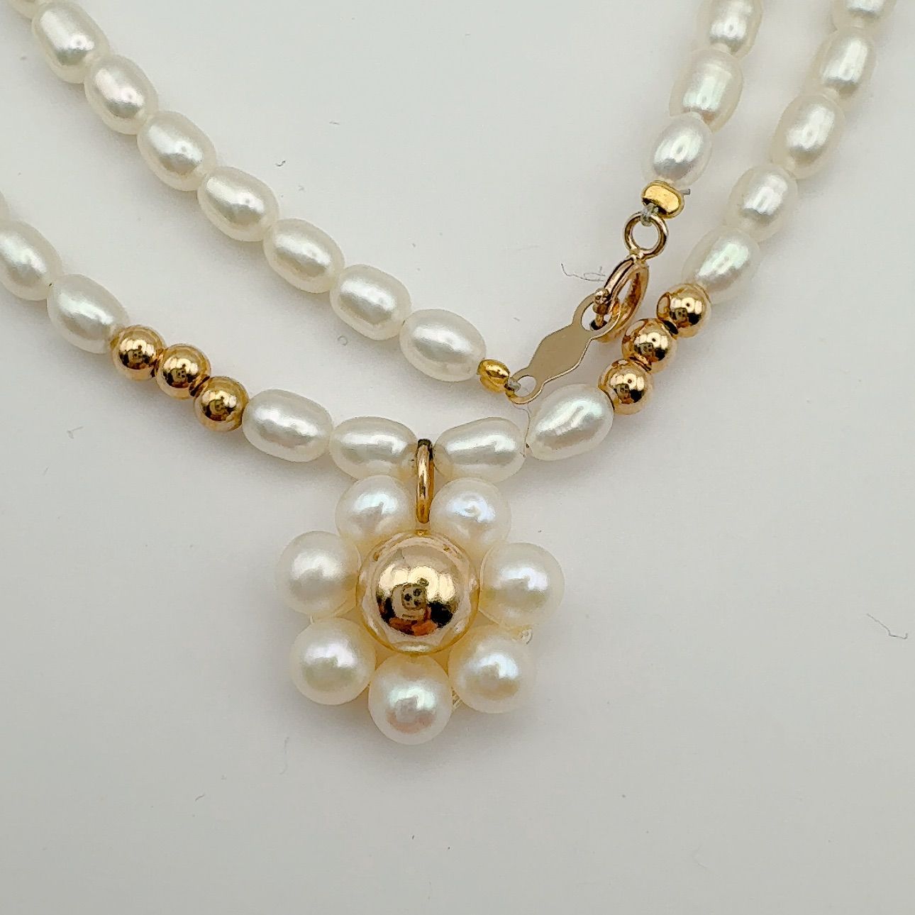 Mikimoto Gift Selection K14 gold necklace with 41 cm freshwater pearls on white background