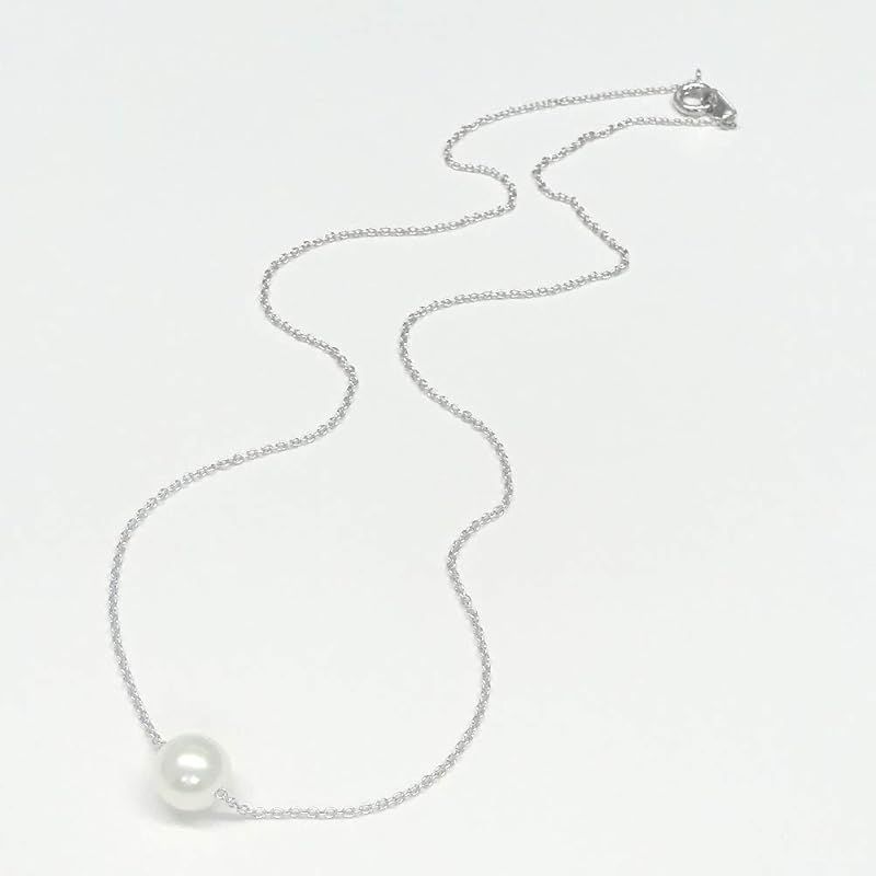 Akoya pearl pendant necklace with 7.5 mm round pearl on 40 cm silver chain