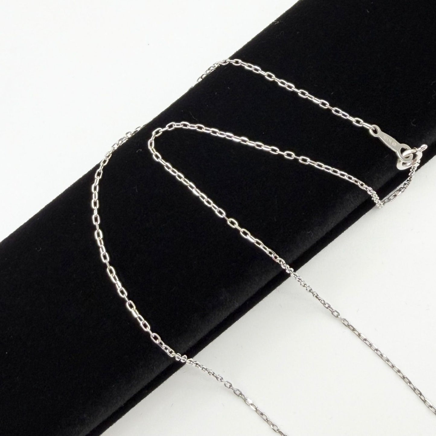 MIKIMOTO K18 white gold chain necklace measuring 40cm and weighing 1.8 grams