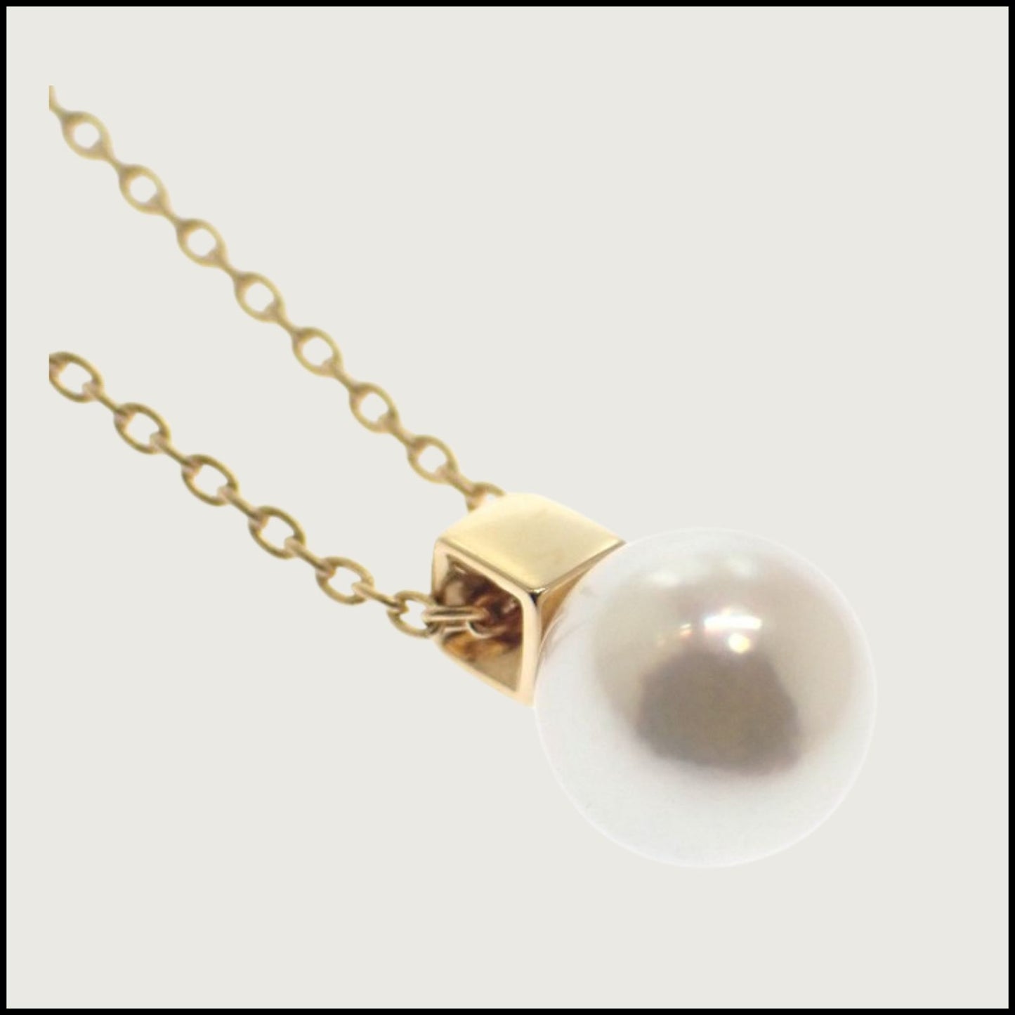 Mikimoto PP-20567K necklace featuring 7mm Akoya pearl pendant on 18K yellow gold 43 cm chain