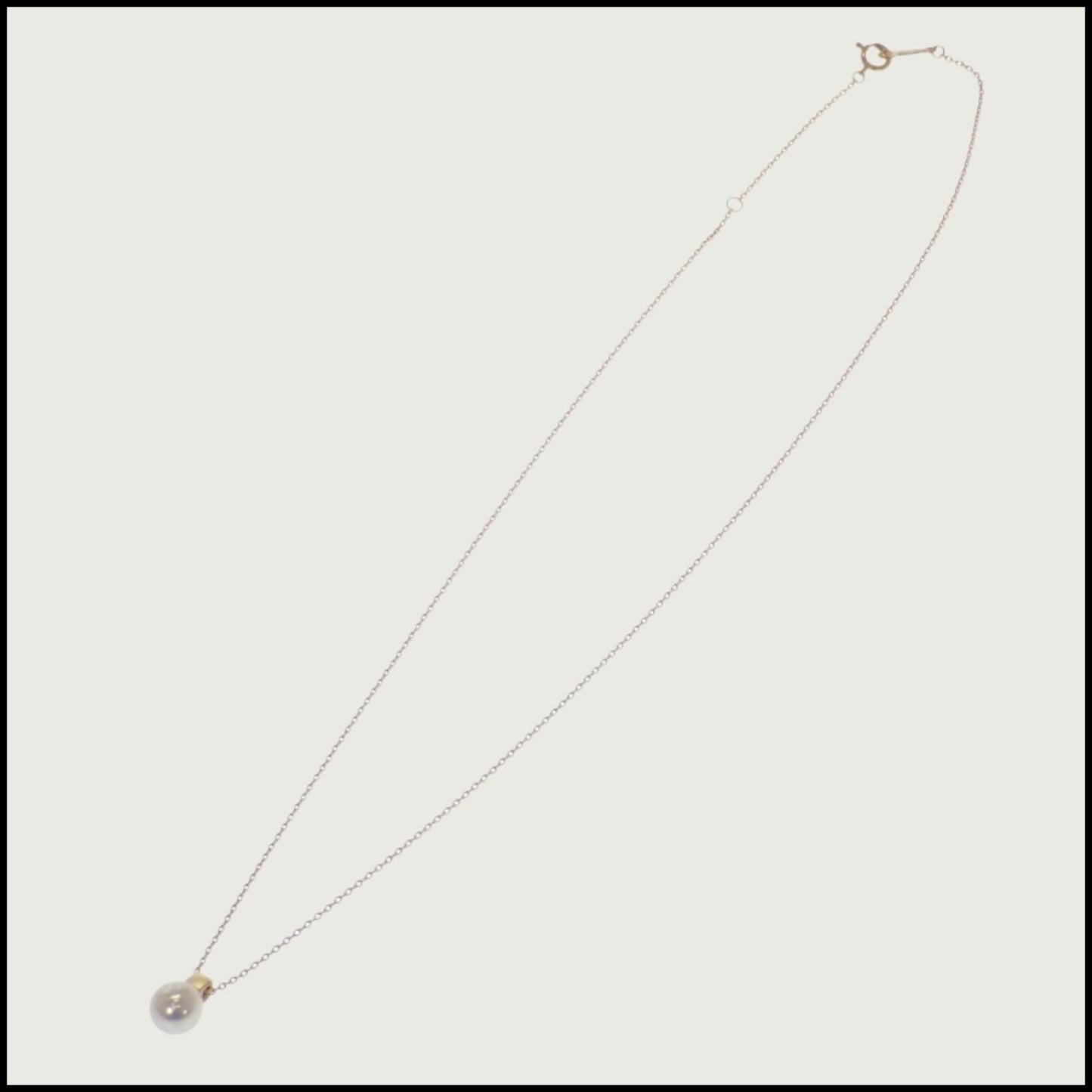 Mikimoto PP-20567K necklace featuring 7mm Akoya pearl pendant on 18K yellow gold 43 cm chain