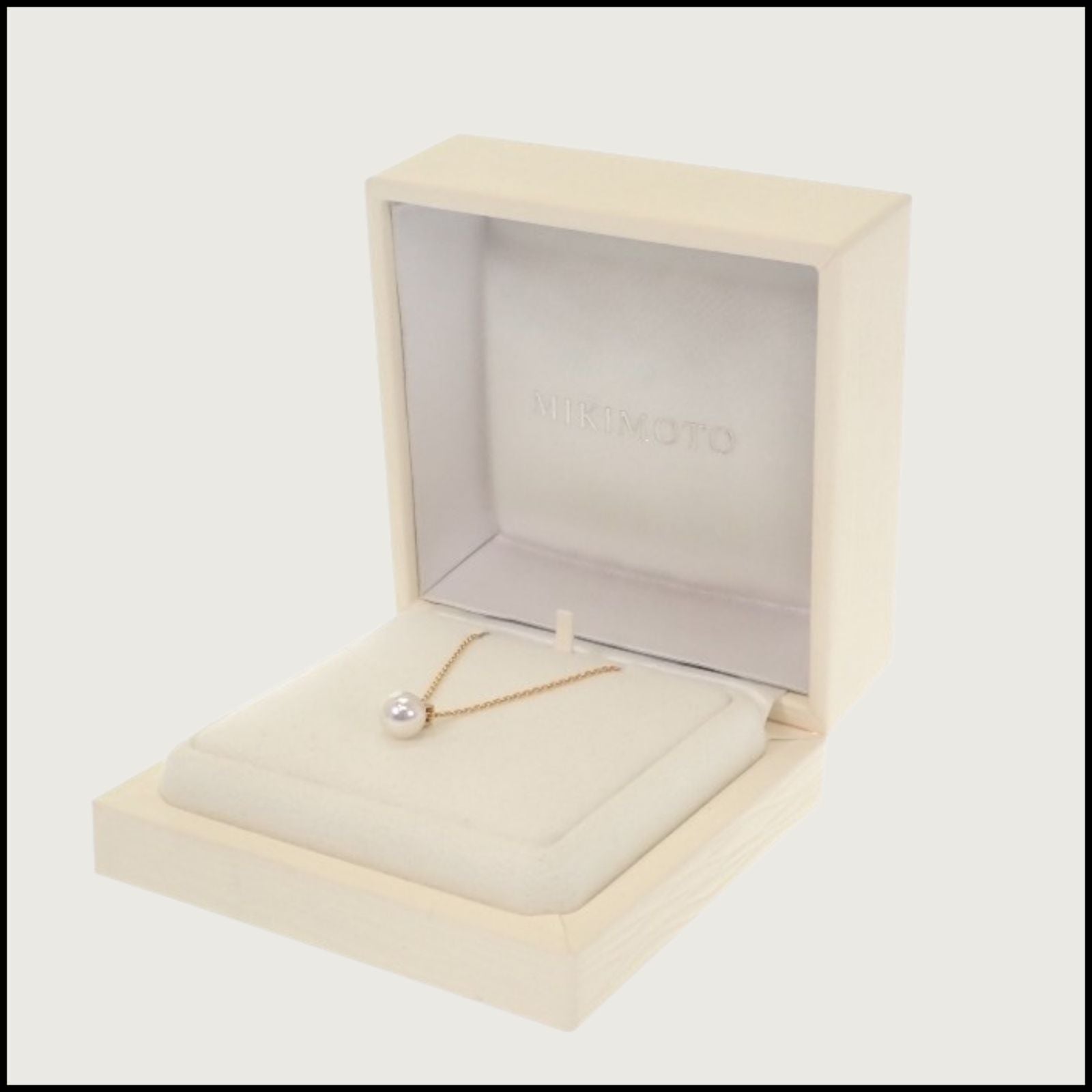 Mikimoto PP-20567K necklace featuring 7mm Akoya pearl pendant on 18K yellow gold 43 cm chain